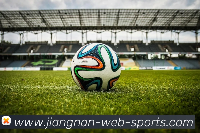 沃特森谈对手进攻篮板问题我们阵容身高劣势影响比赛表现