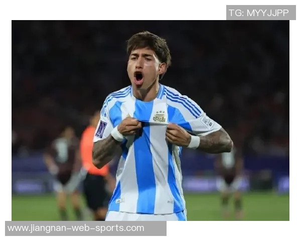 梅西祝贺阿根廷晋级世青赛四强并赞扬西尔维蒂精彩进球